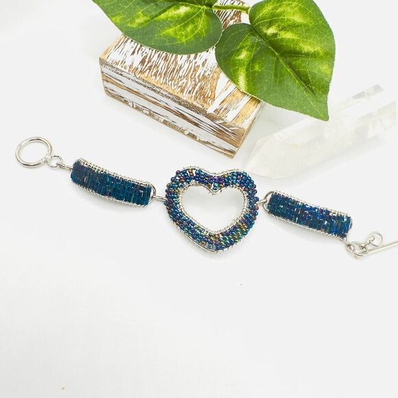 Blue Heart Beaded Toggle Bracelet - Picture 2 of 5